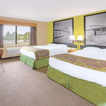 Hotel Super 8 By Wyndham Davenport Extérieur photo