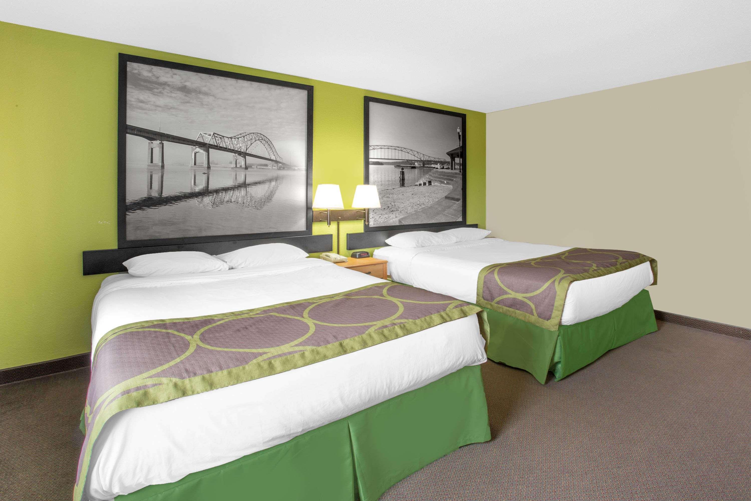 Hotel Super 8 By Wyndham Davenport Extérieur photo